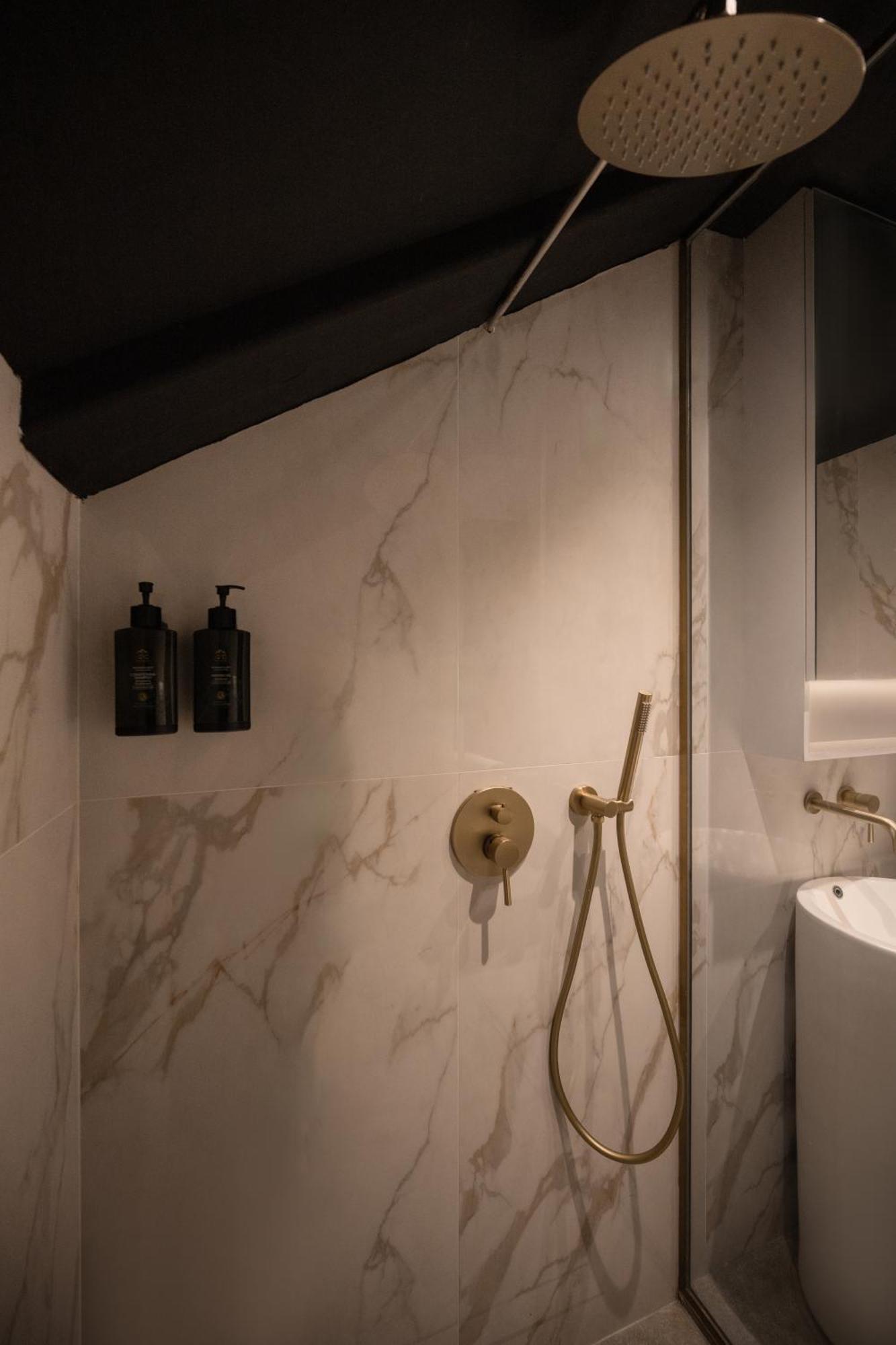 Cube Social Boutique Capsule Hotel At Boat Quay Singapore Ngoại thất bức ảnh