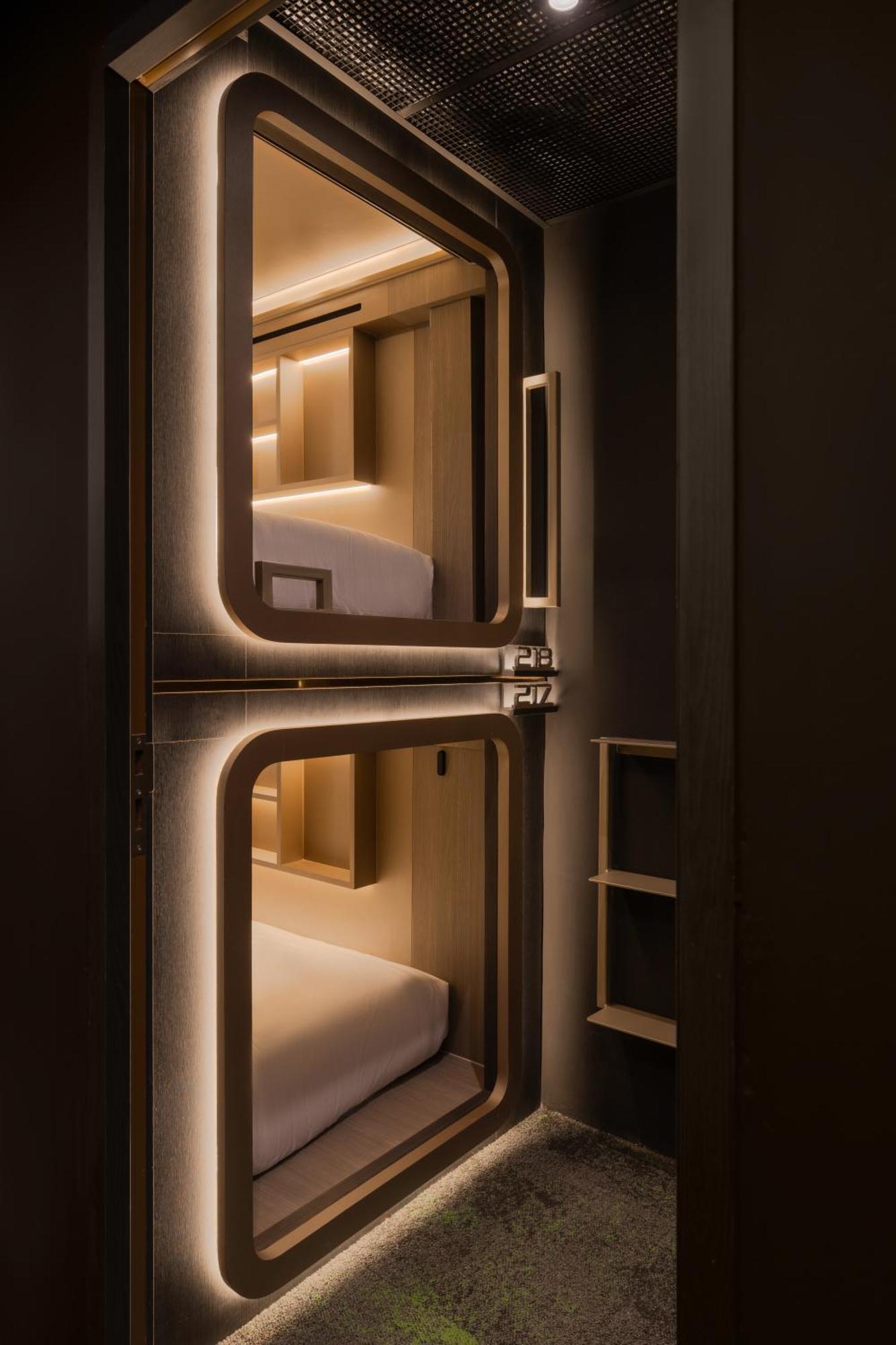 Cube Social Boutique Capsule Hotel At Boat Quay Singapore Ngoại thất bức ảnh