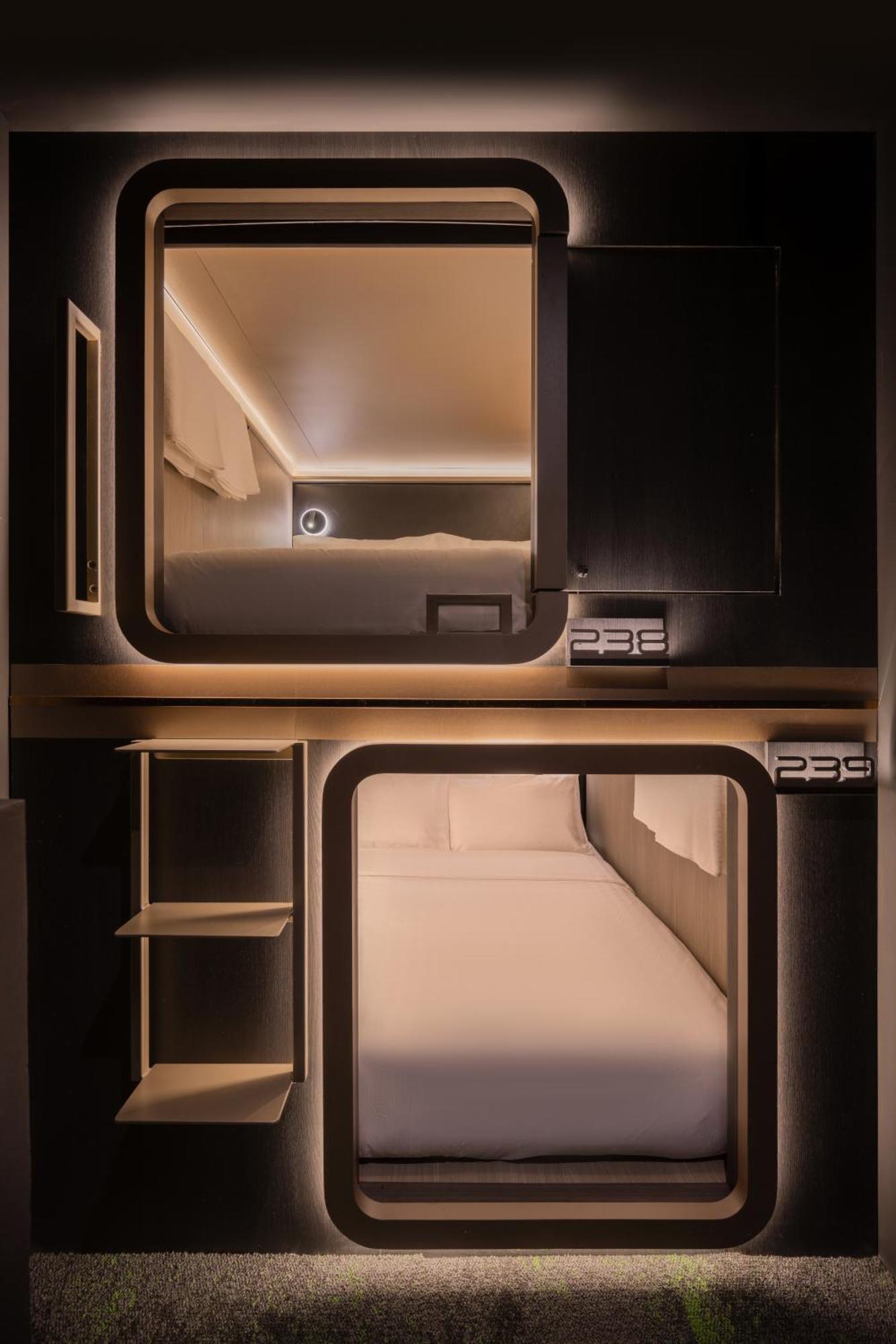 Cube Social Boutique Capsule Hotel At Boat Quay Singapore Ngoại thất bức ảnh